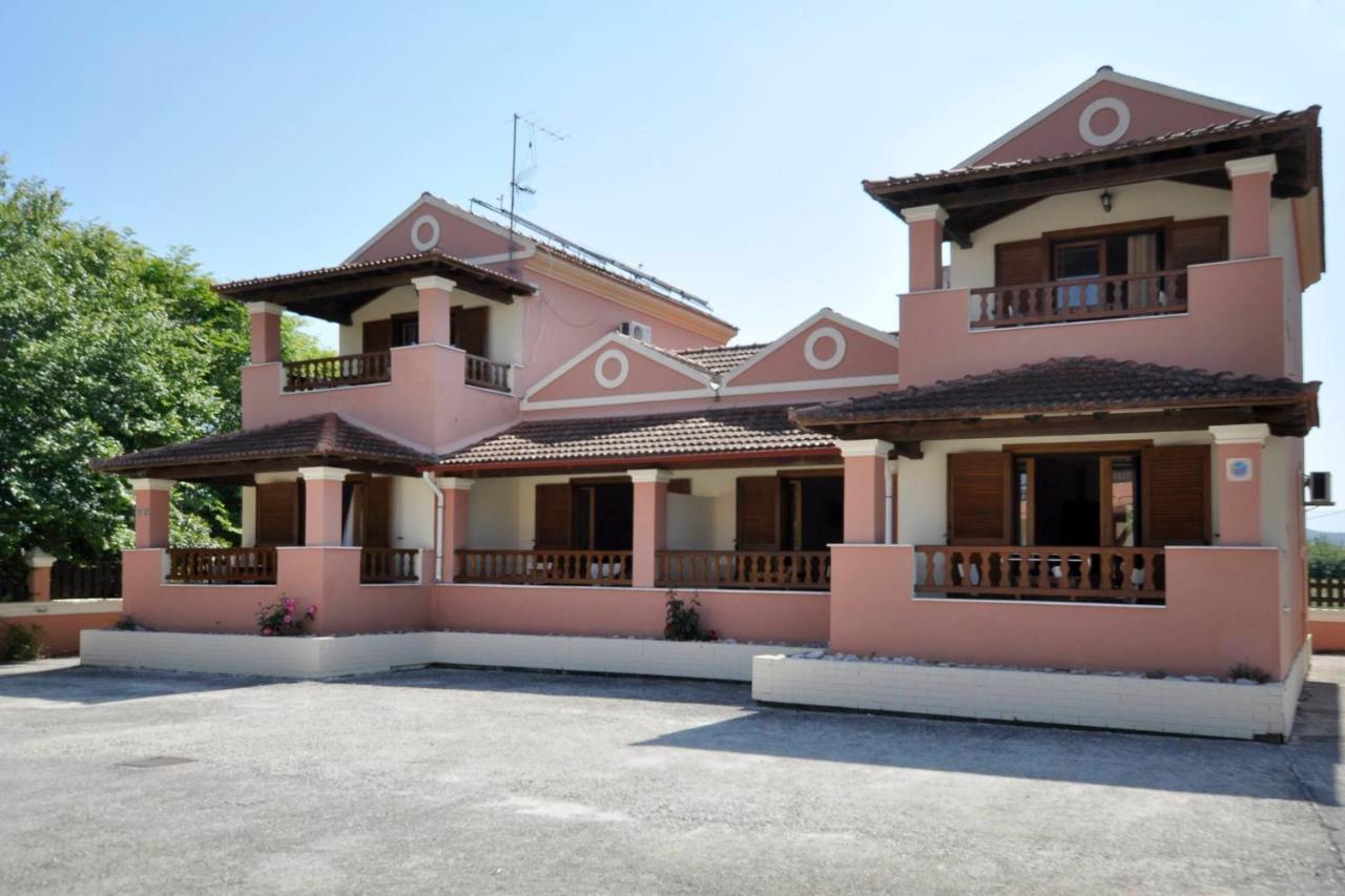 Louvros Apartments Sidari  Exterior photo